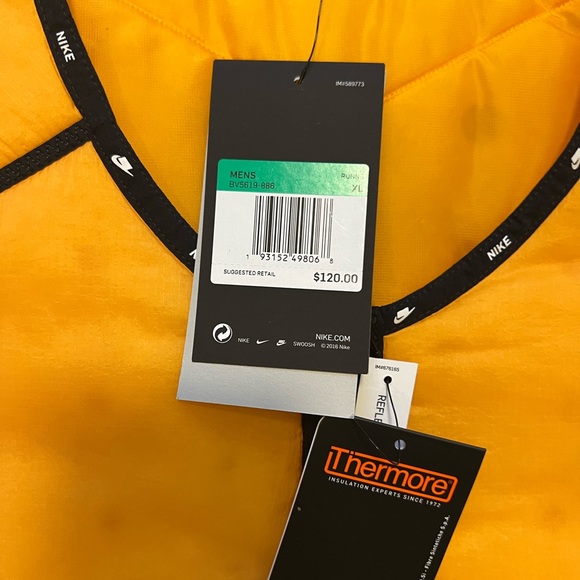 Nike Wild Run Aerolayer Vest
Nike AeroLayer Mens sz XL NEW running crossposted - Picture 7 of 8